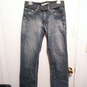 NWOT! Flypaper Jeans with Belt 29/30